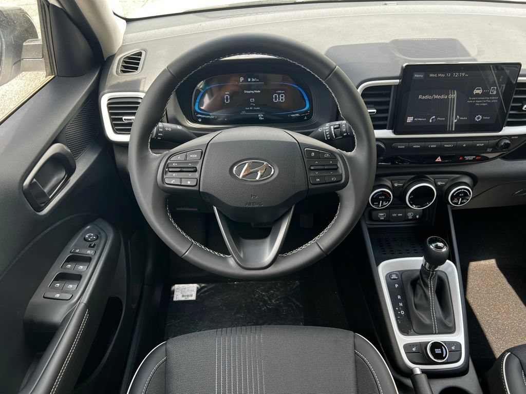 New 2026 Hyundai Venue SEL FWD image 35
