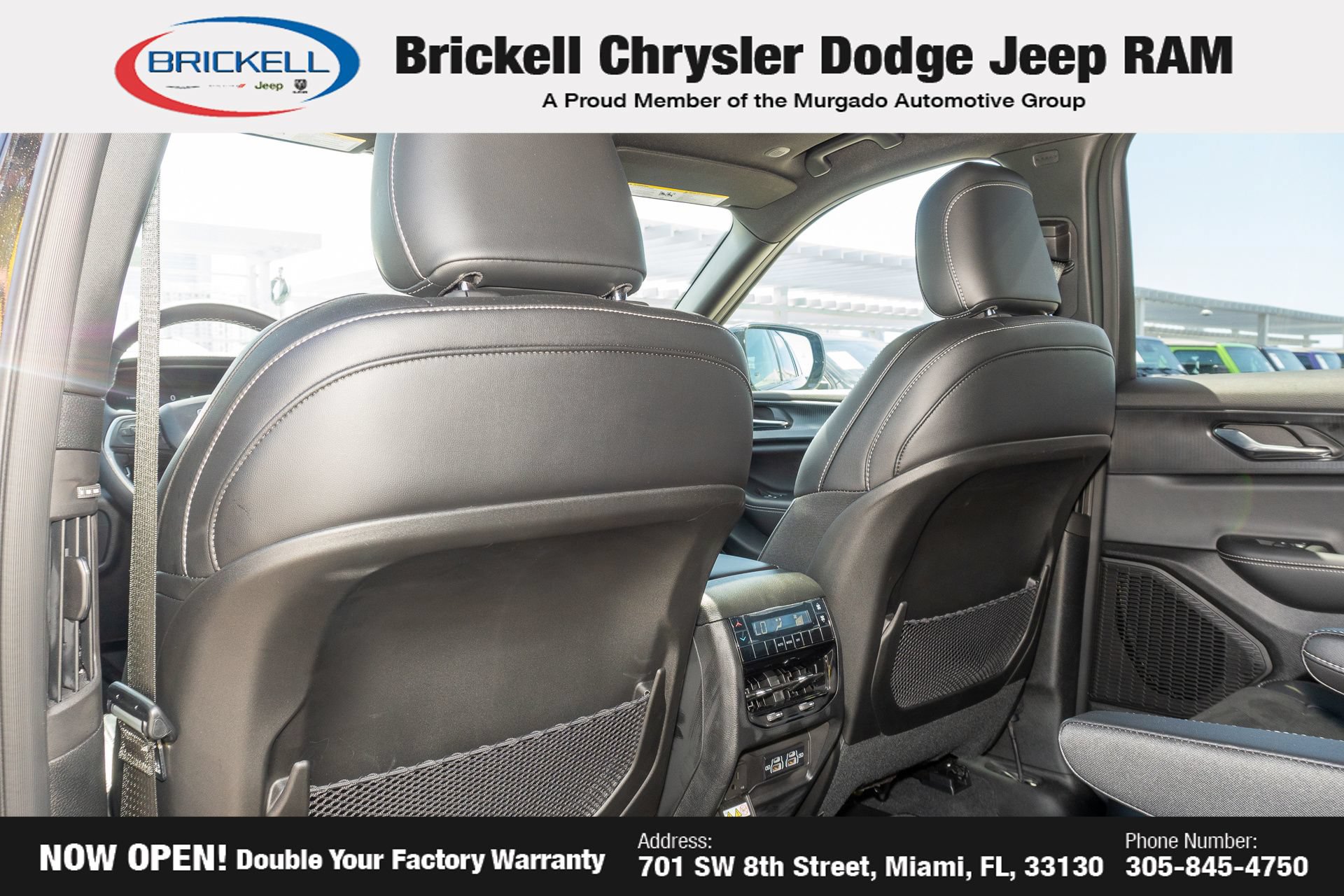 Used 2025 Jeep Grand Cherokee L Altitude AWD/4WD image 14