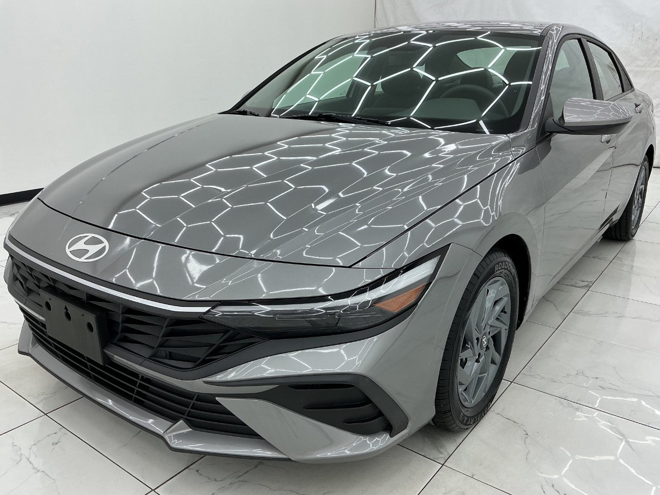 Used 2024 Hyundai Elantra Blue