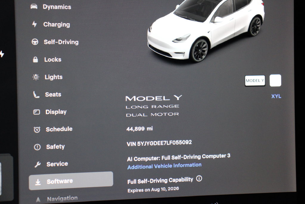 Used 2020 Tesla Model Y Long Range AWD/4WD image 36
