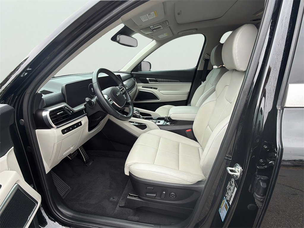 Used 2024 Kia Telluride SX image 15