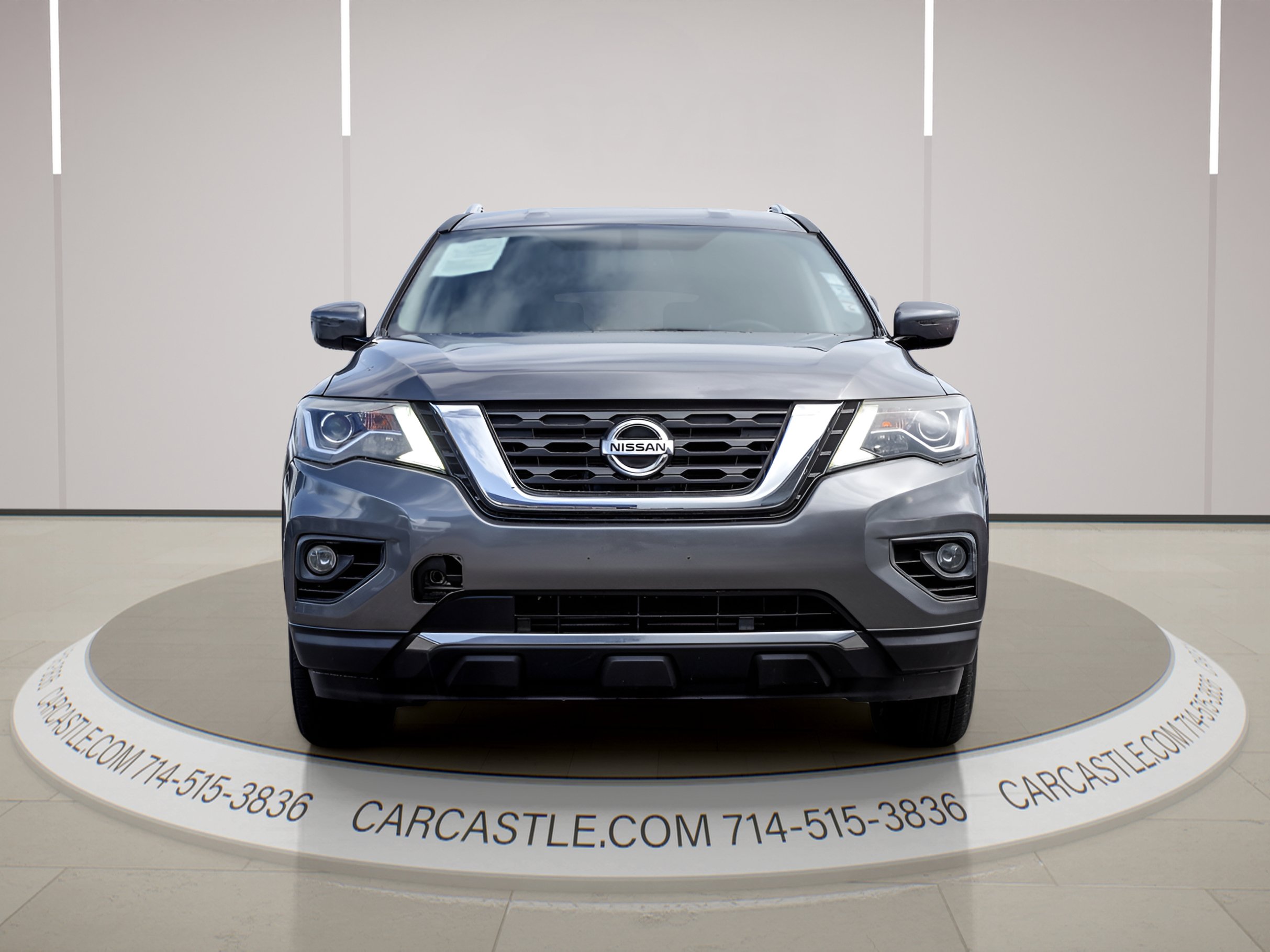 Used 2019 Nissan Pathfinder SV image 4