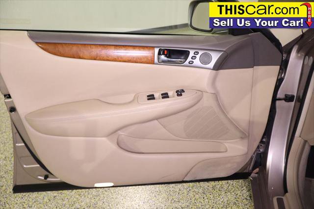 Used 2005 Lexus ES 330 image 30