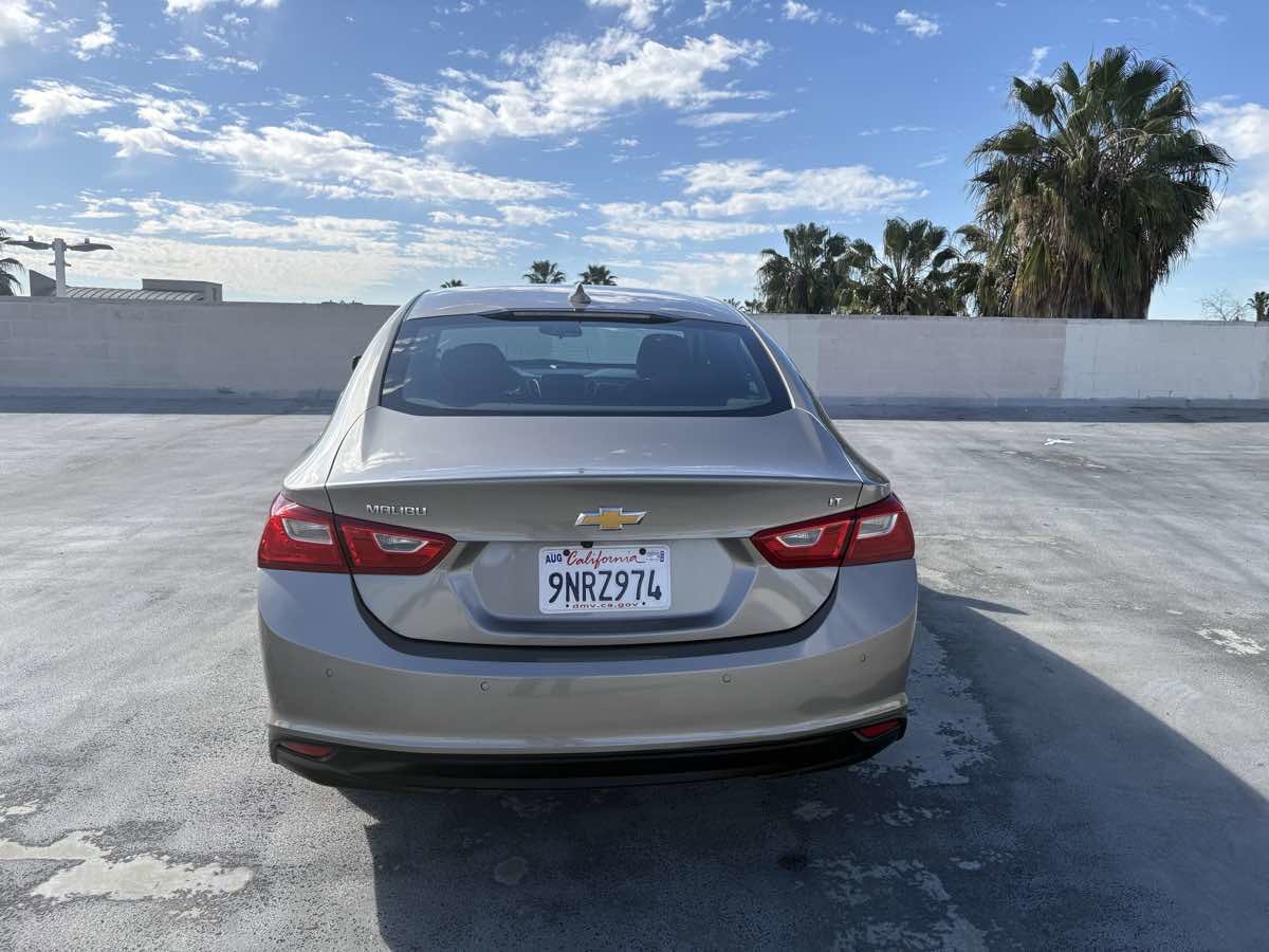 Used 2025 Chevrolet Malibu LT image 8