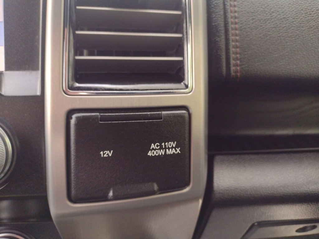 Used 2019 Ford F150 Platinum w/ Equipment Group 701A Luxury image 19