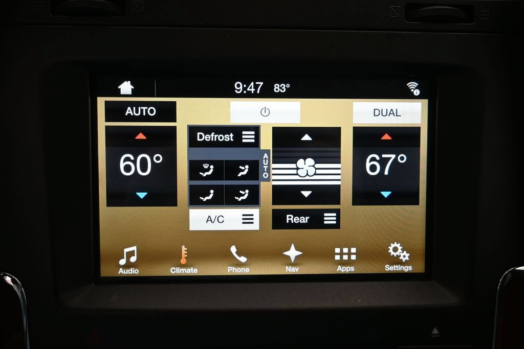 Used 2016 Lincoln Navigator Select AWD/4WD image 16