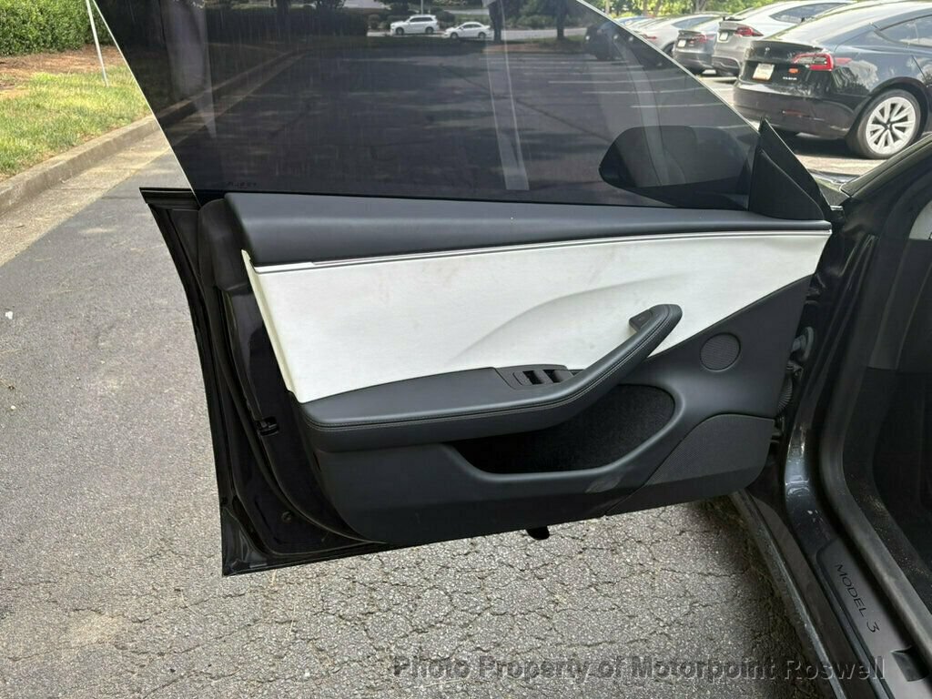 Used 2024 Tesla Model 3 Performance AWD/4WD image 12
