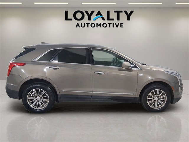 Used 2018 Cadillac XT5 Luxury w/ Driver Awareness Package image 6