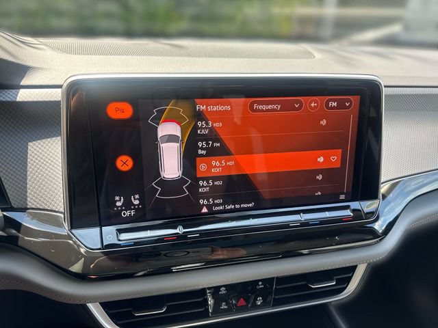 New 2026 Volkswagen Atlas Peak Edition AWD/4WD image 12