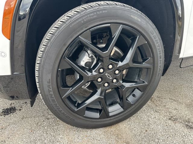 Used 2024 Chevrolet Traverse RS w/ LPO, Floor Liner Package image 12