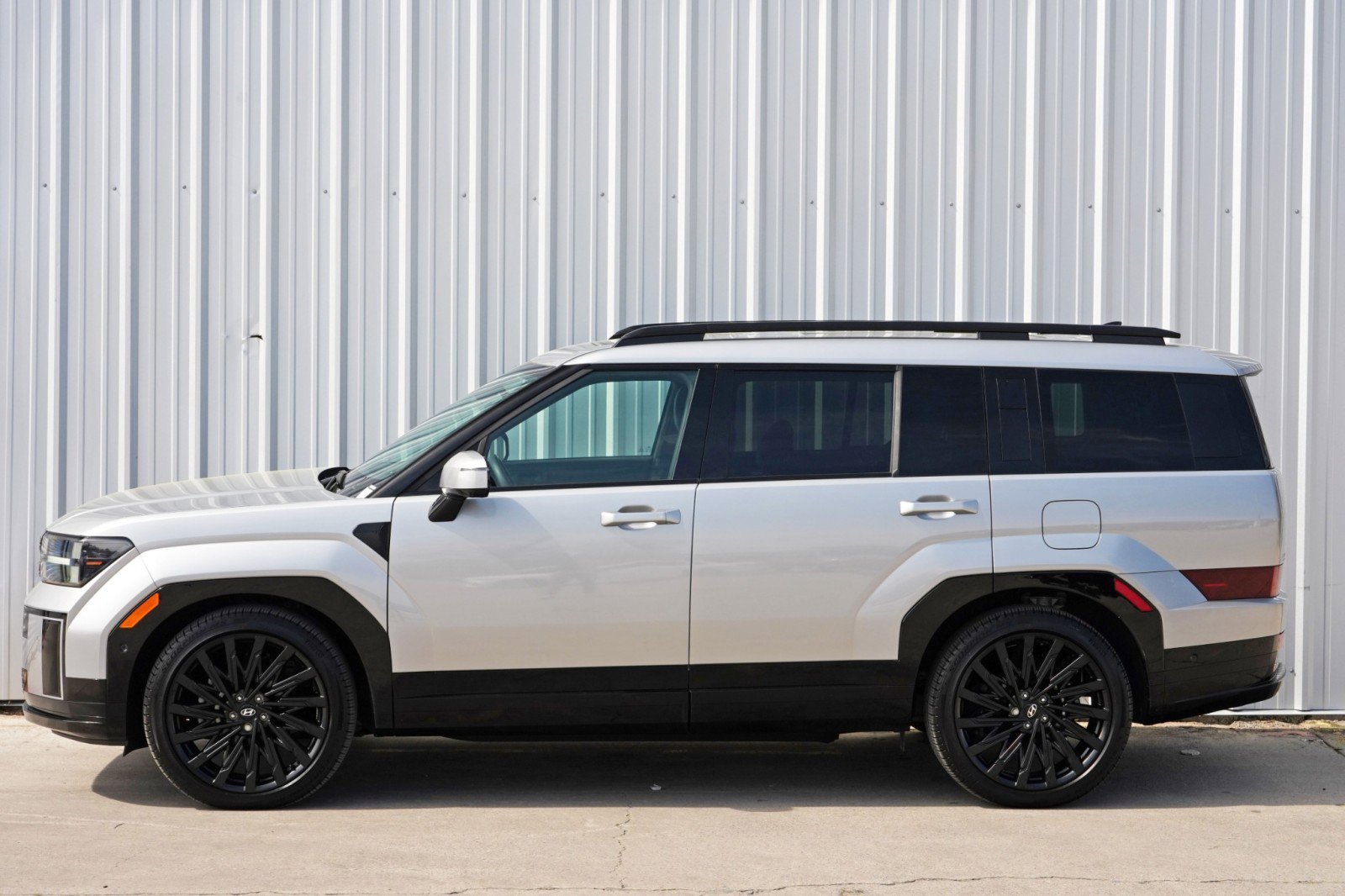 Used 2025 Hyundai Santa Fe Calligraphy image 52