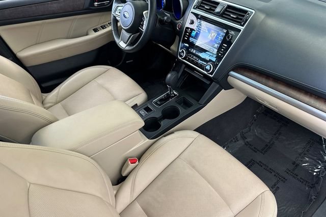 Used 2018 Subaru Outback 2.5i Limited AWD/4WD image 18
