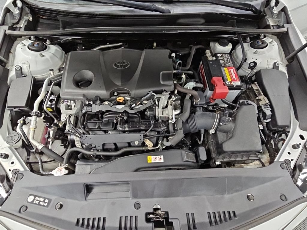 Used 2019 Toyota Camry XSE w/ Navigation Package FWD image 43