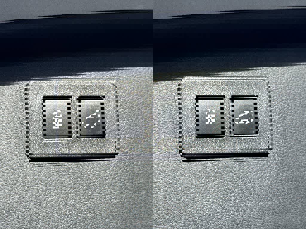 Used 2023 Subaru Outback Onyx Edition image 17