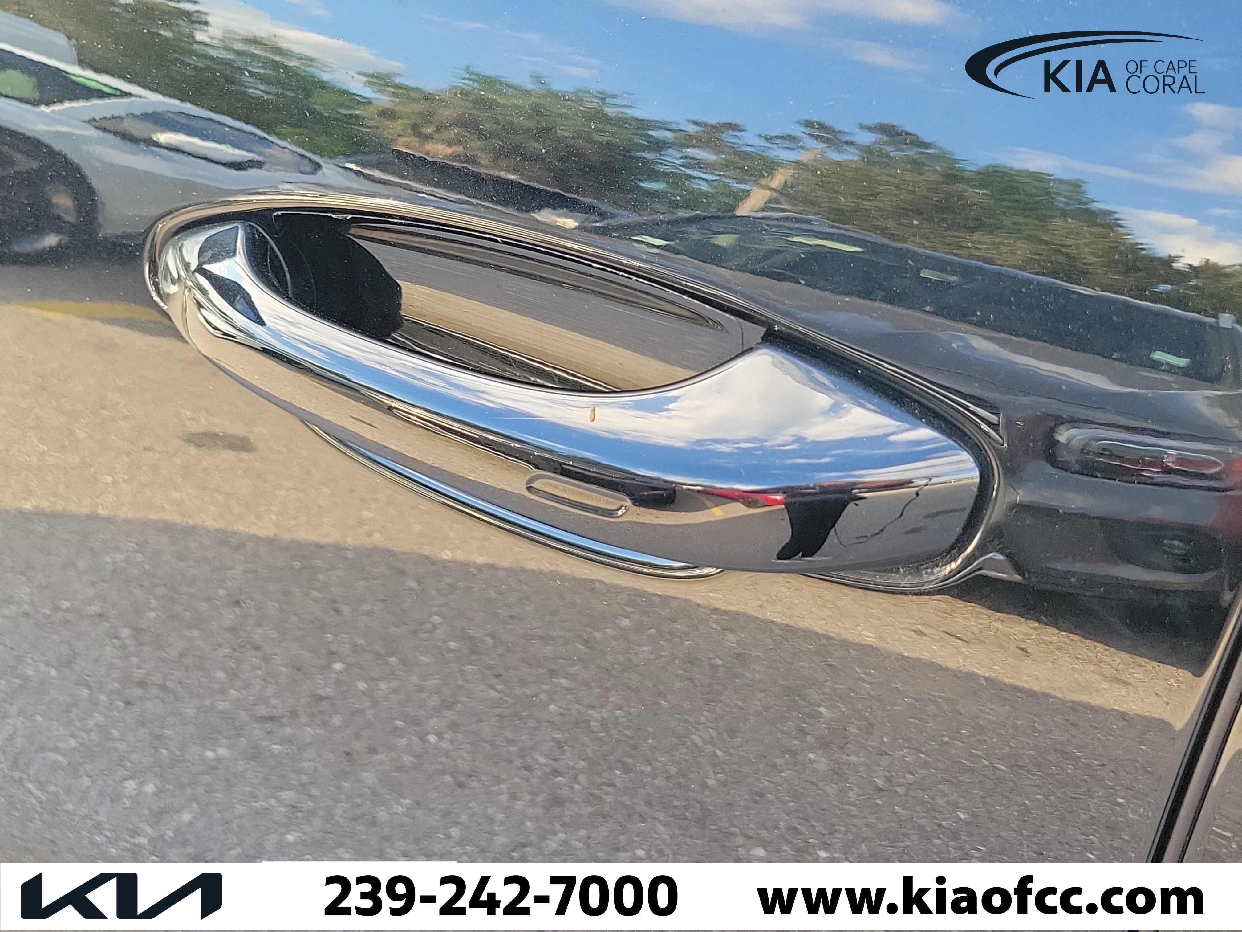 Used 2019 Porsche Cayenne image 4