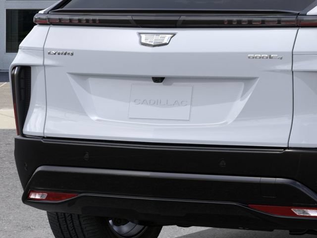 New 2026 Cadillac Lyriq Sport w/ LPO, Floor Liner Package AWD/4WD image 14