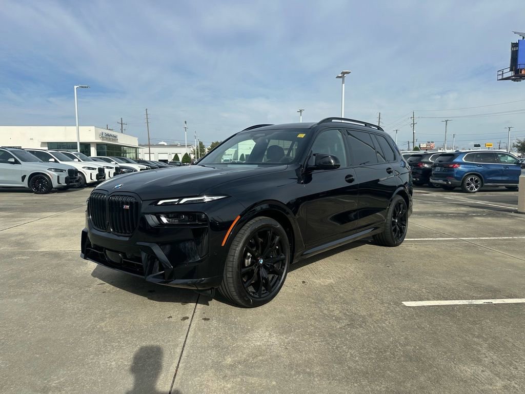 New 2026 BMW X7 M60i