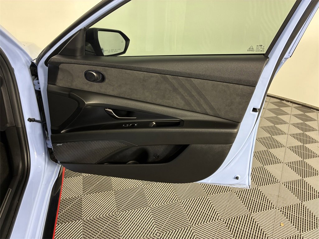 Used 2022 Hyundai Elantra N w/ Preferred Accessory Package image 34