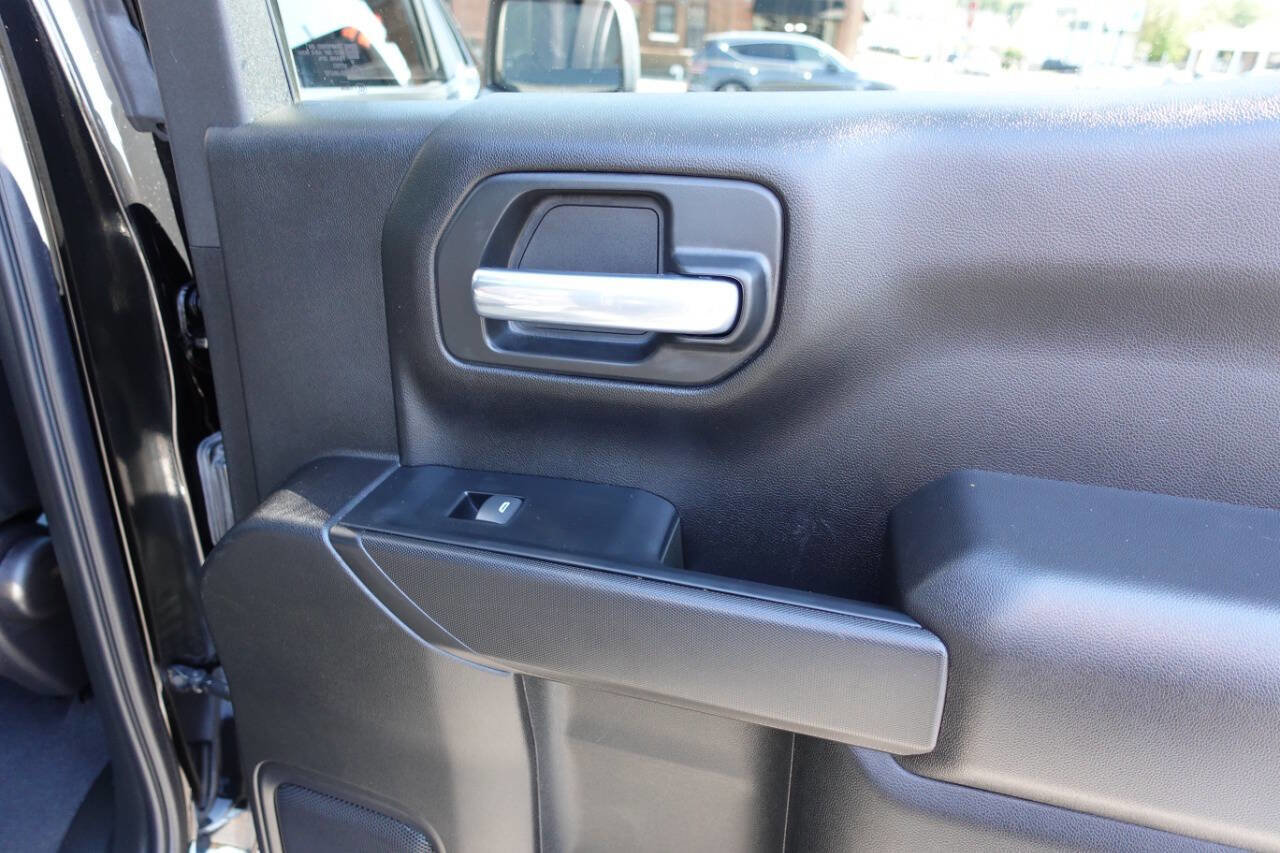 Used 2023 GMC Sierra 1500 Pro w/ Graphite Edition AWD/4WD image 28
