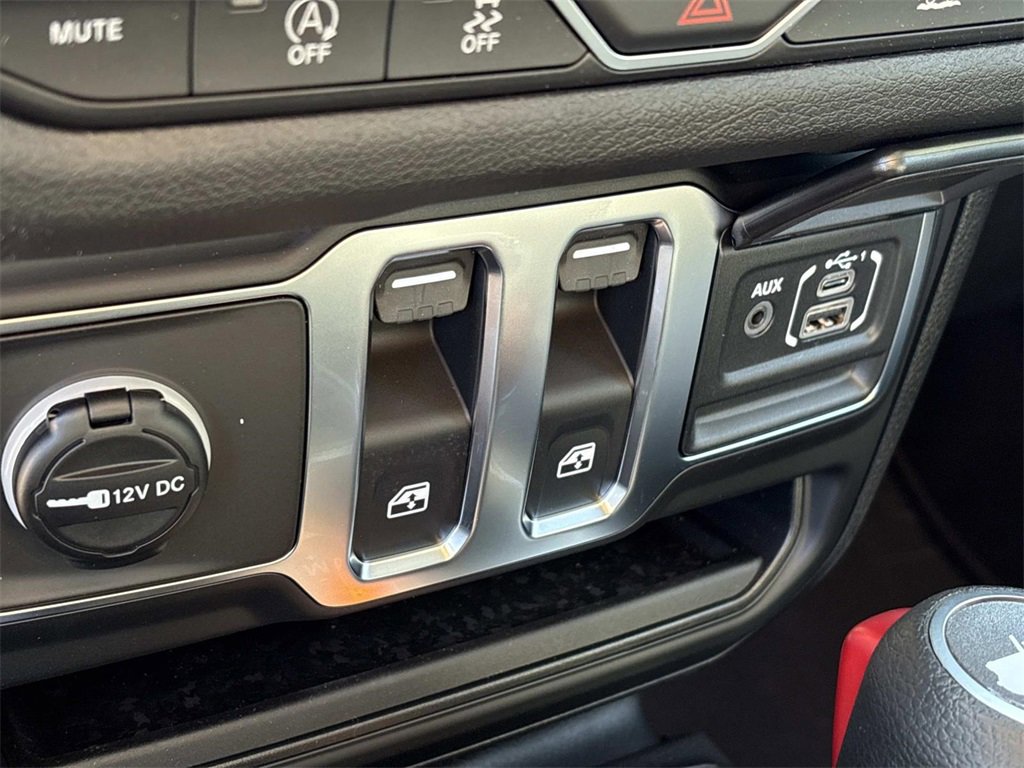 New 2026 Jeep Wrangler Sport S image 32