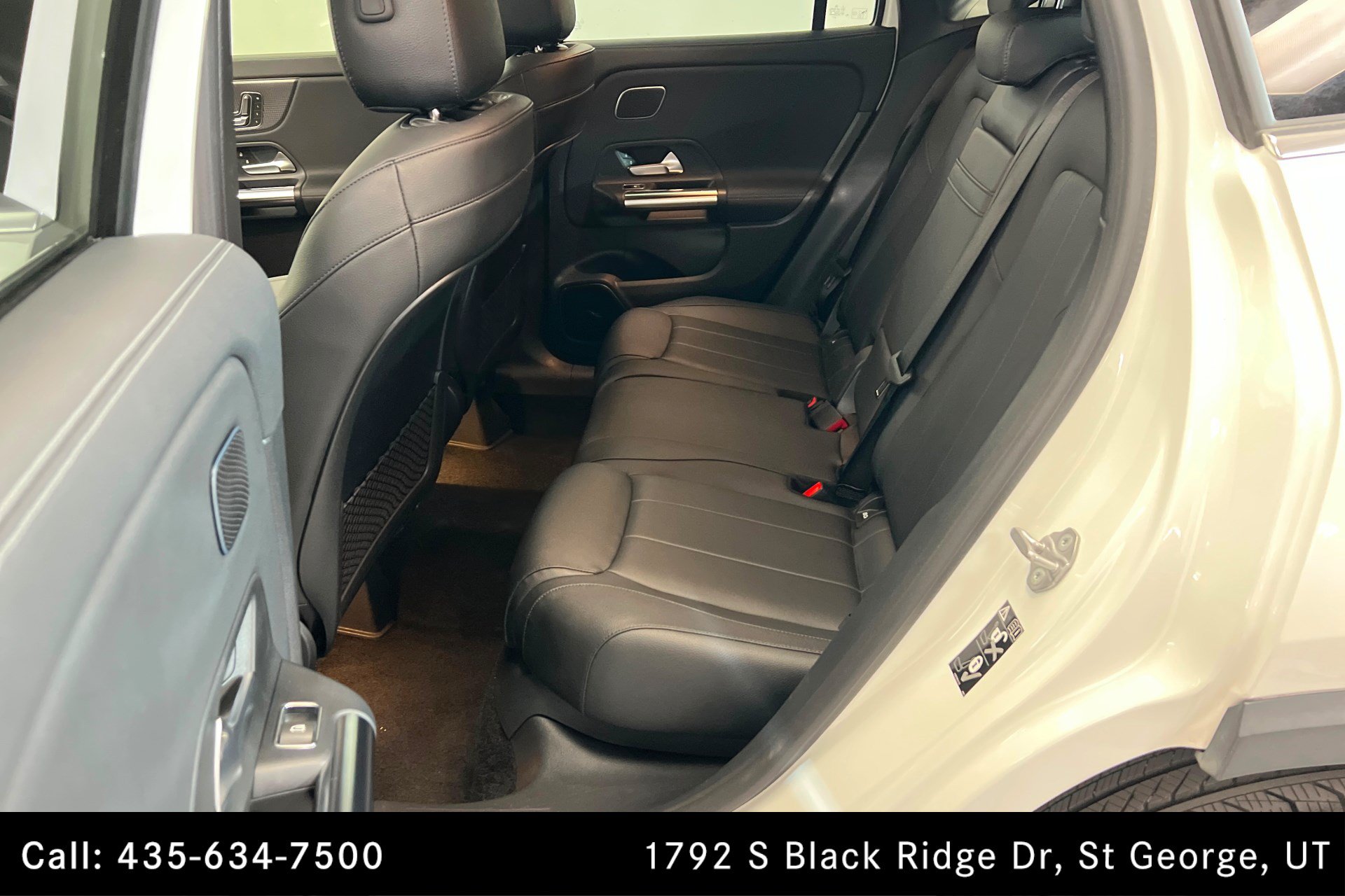 Certified 2021 Mercedes-Benz GLA 250 4MATIC image 21