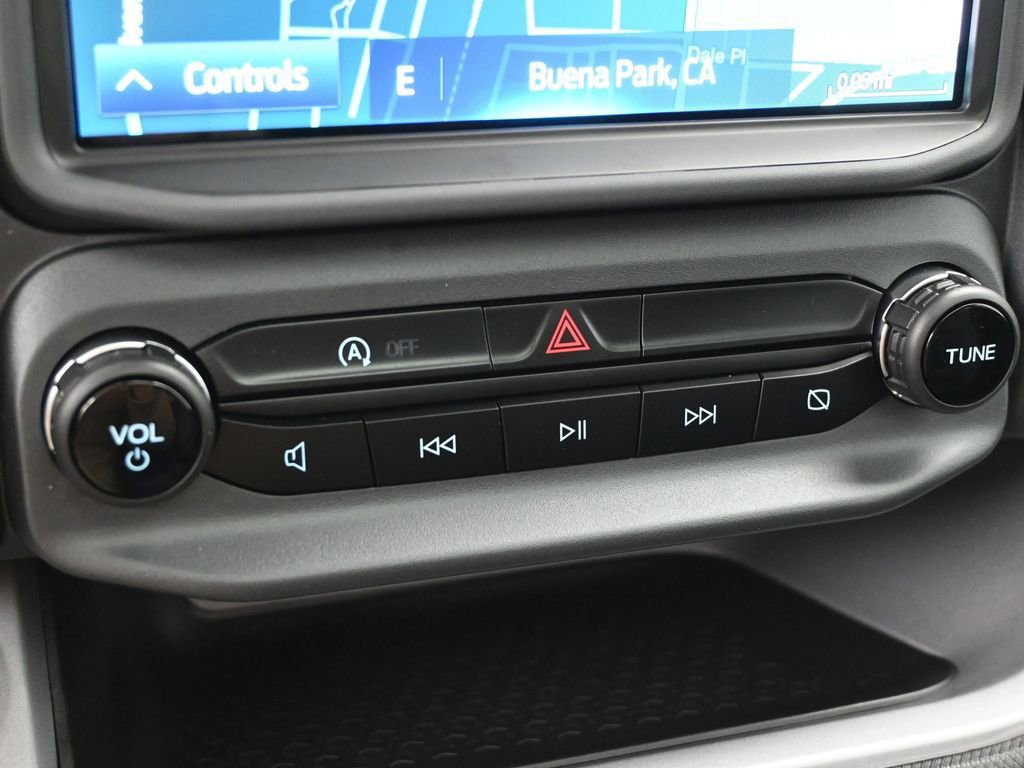 Certified 2024 Ford Bronco Sport Outer Banks w/ Tech Package image 18