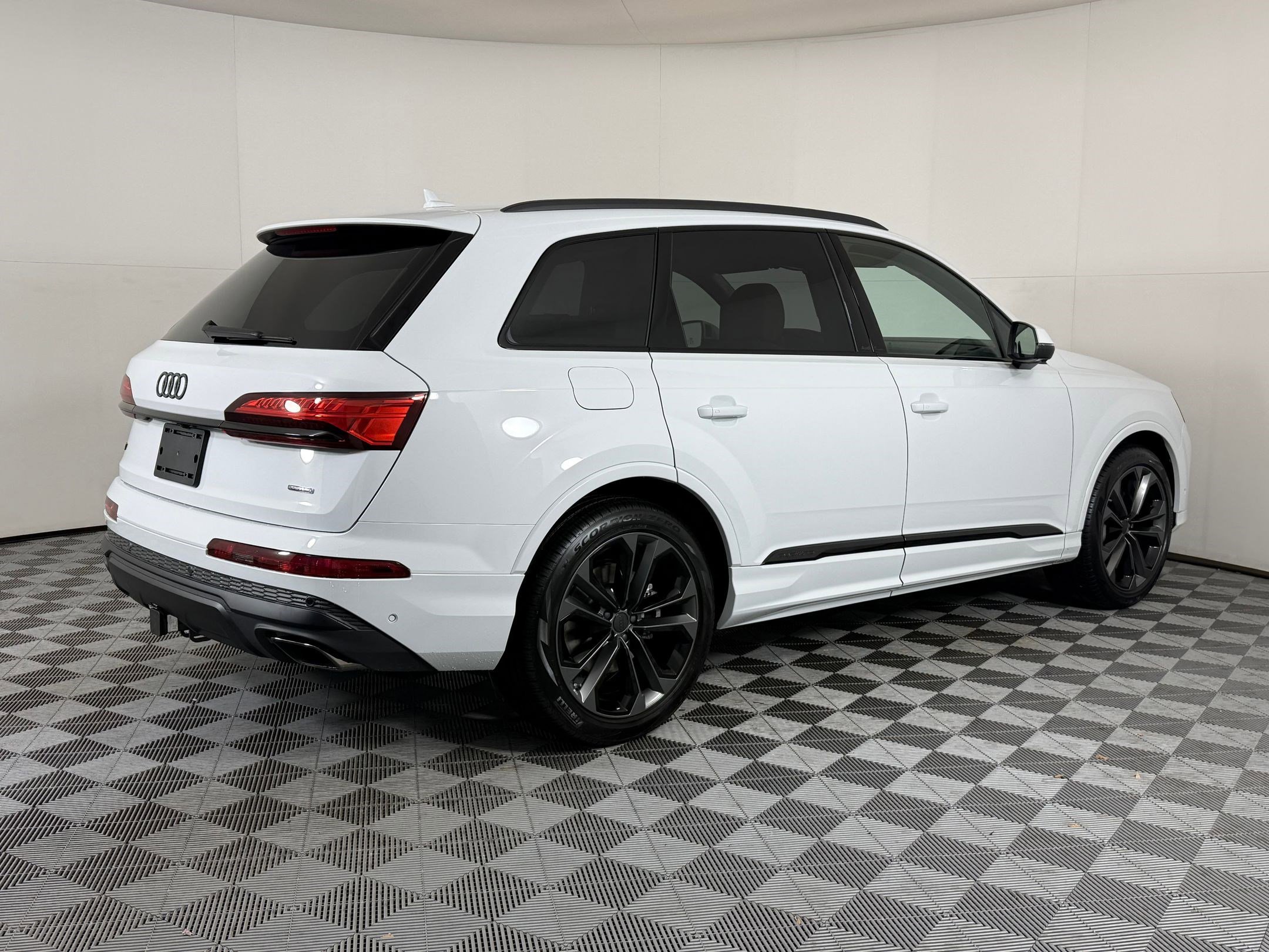 New 2026 Audi Q7 3.0T Premium Plus image 9