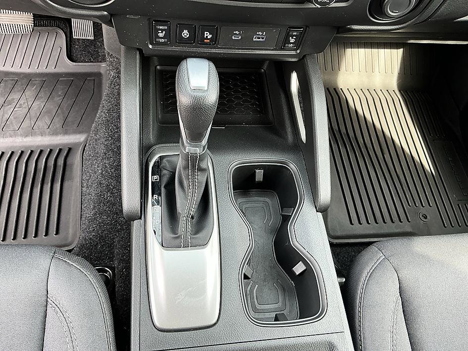 Certified 2025 Nissan Frontier SV w/ SV Convenience Package image 19