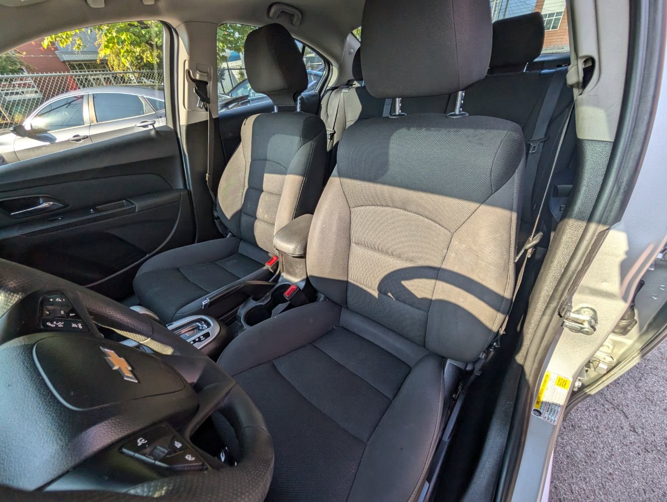 Used 2016 Chevrolet Cruze LT image 16