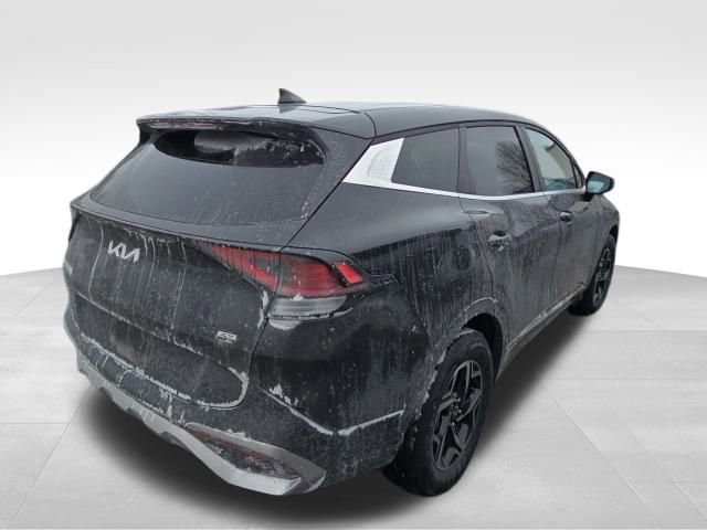 Used 2024 Kia Sportage LX image 5