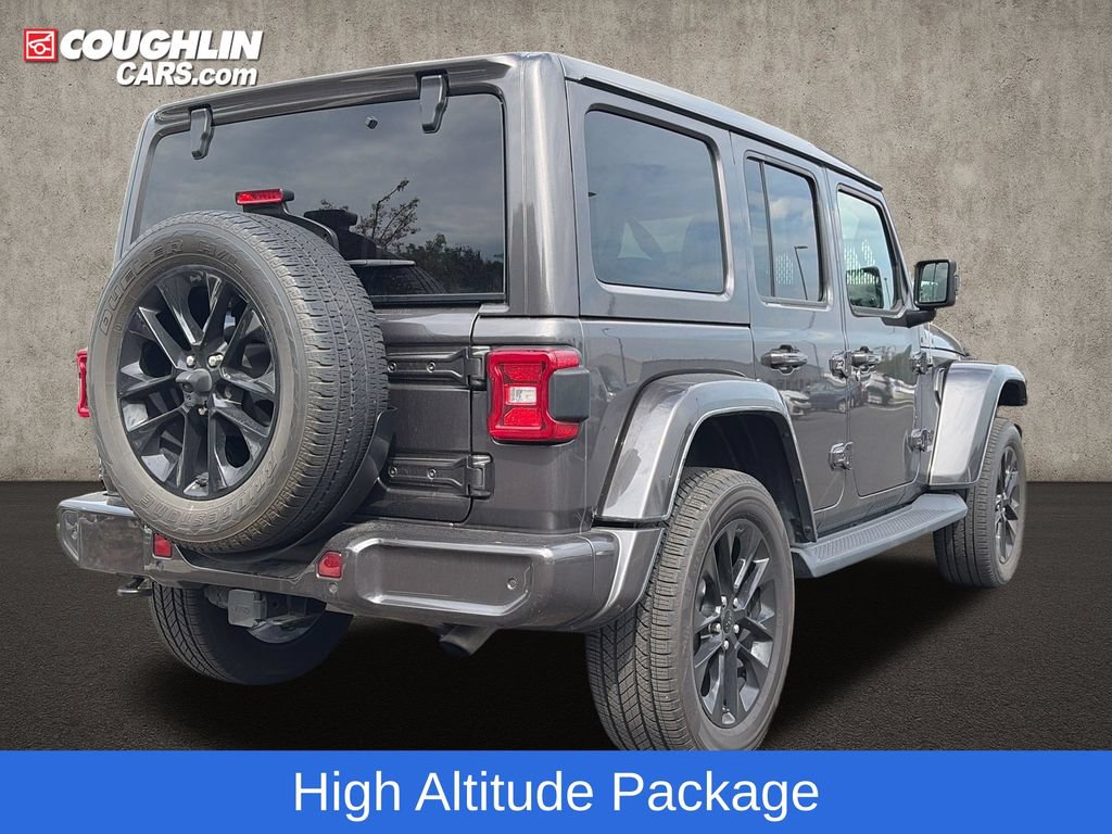 Used 2021 Jeep Wrangler Unlimited Sahara AWD/4WD image 9
