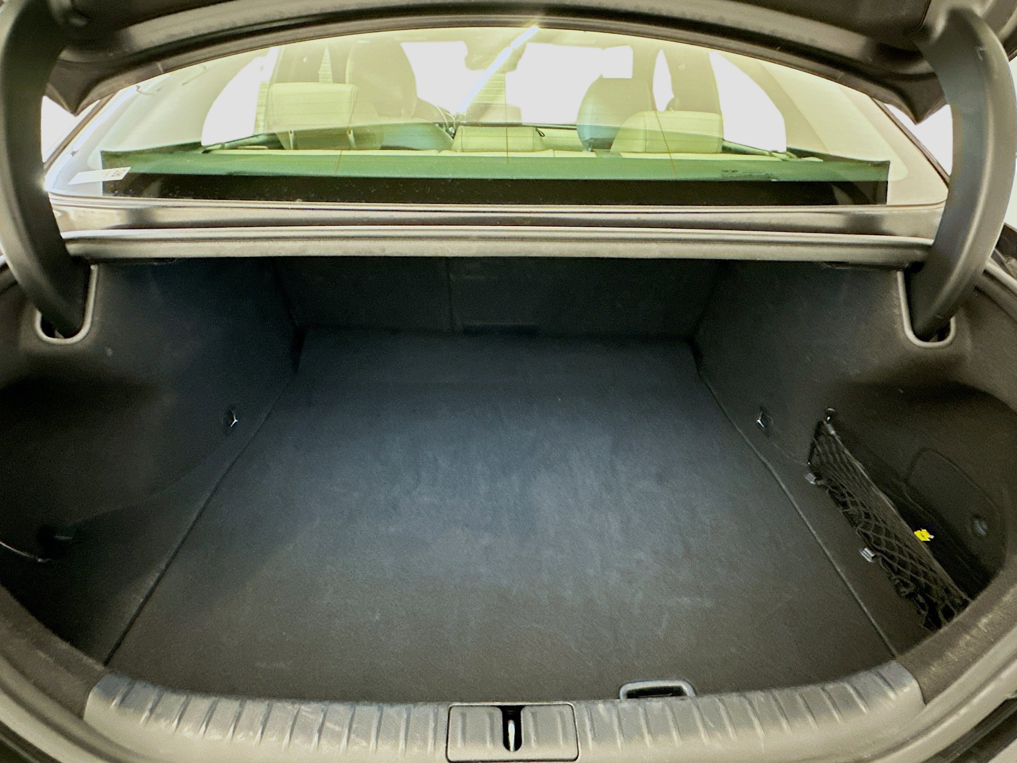 Used 2024 Genesis G70 2.5T image 30