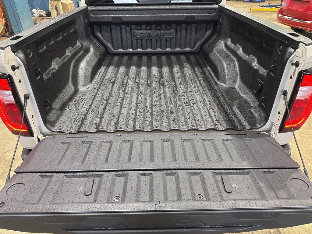 New 2026 GMC Canyon Elevation w/ Convenience Package image 13