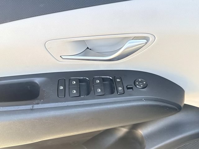 Used 2022 Hyundai Tucson SEL FWD image 24