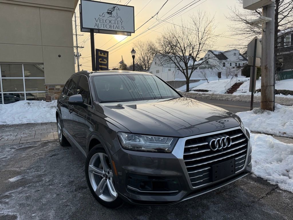 Used 2019 Audi Q7 3.0T Prestige w/ Prestige Package image 1