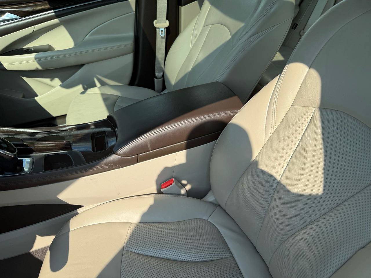 Used 2017 Buick LaCrosse Premium w/ Sun and Shade Package FWD image 12