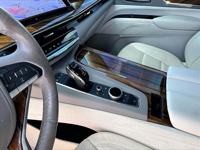 Used 2024 Cadillac Escalade Sport Platinum AWD/4WD image 15