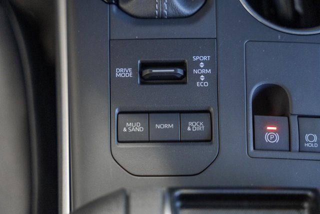 New 2025 Toyota Highlander XLE image 26