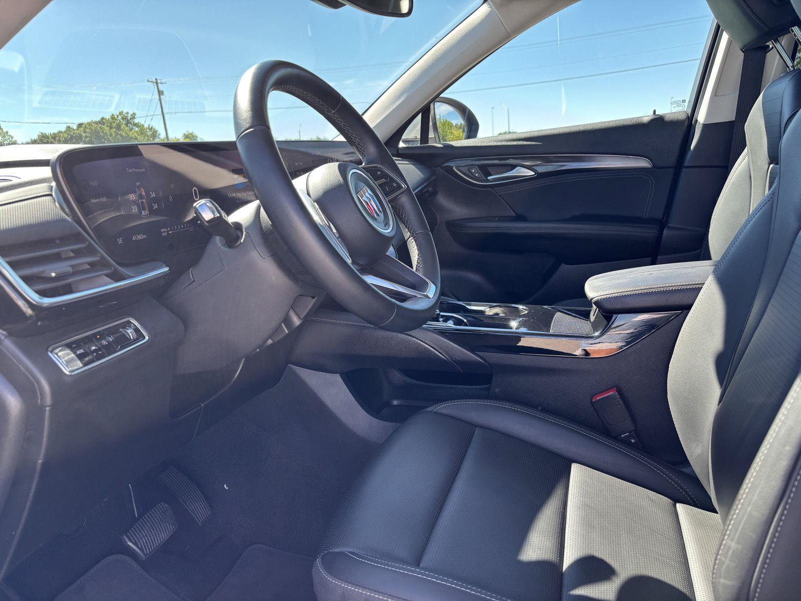 Used 2025 Buick Envision Preferred AWD/4WD image 14