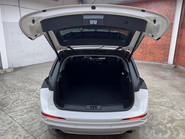 Used 2022 Lincoln Corsair Reserve w/ Sport Package image 27