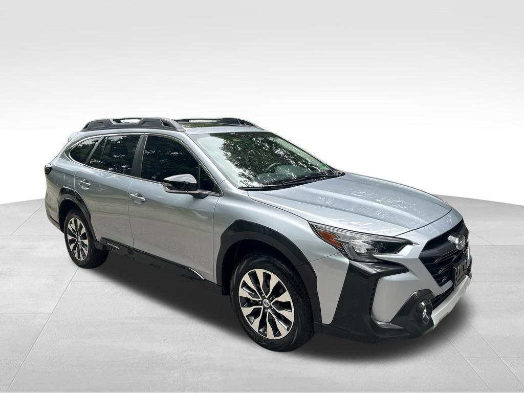 Used 2023 Subaru Outback Limited AWD/4WD image 8