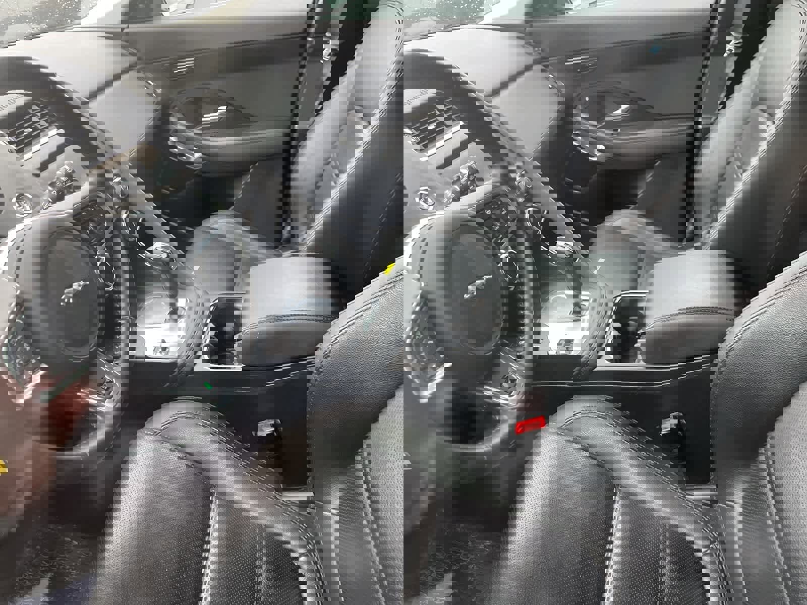 Used 2019 Jaguar E-PACE S image 29