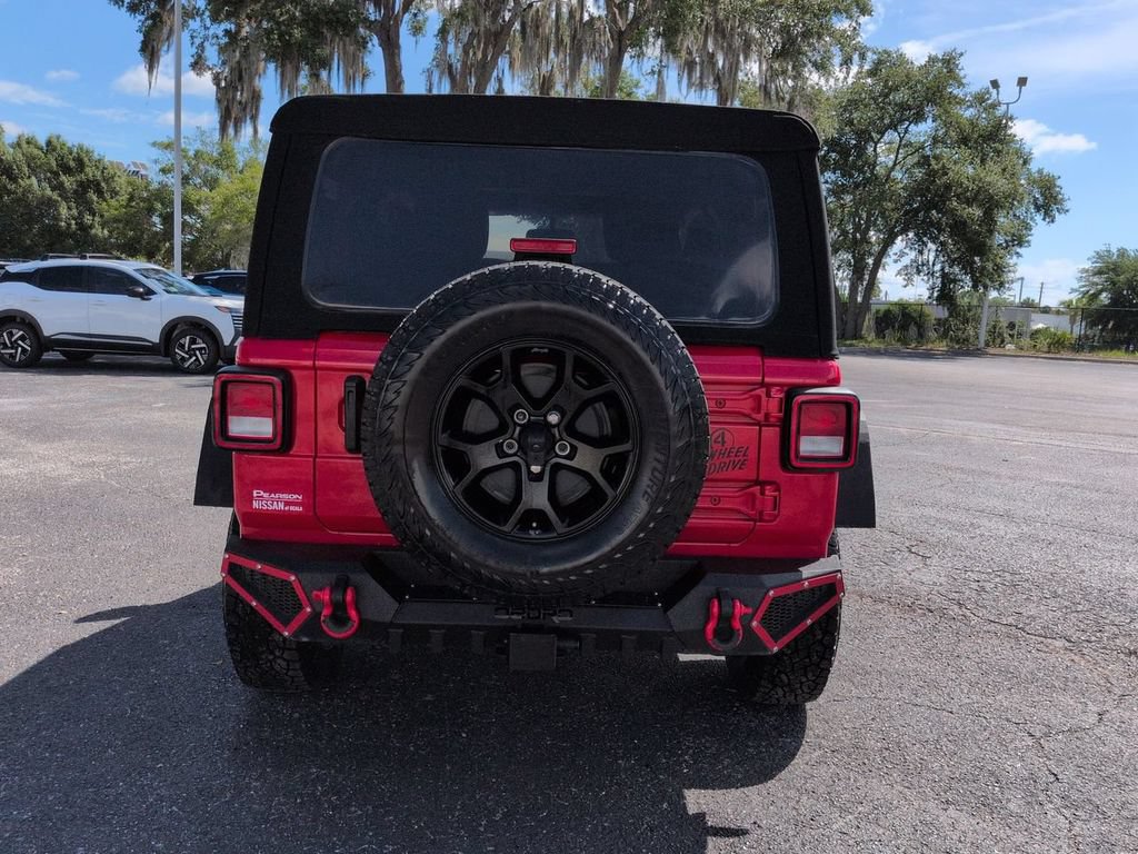 Used 2022 Jeep Wrangler Sport AWD/4WD image 5