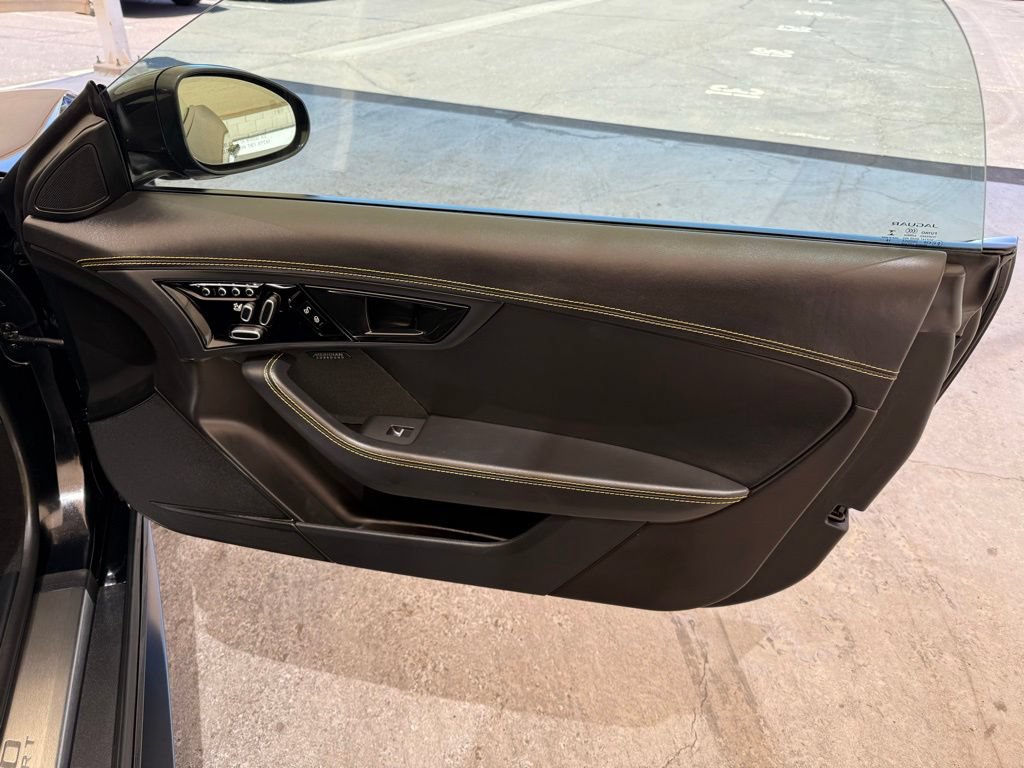 Used 2018 Jaguar F-TYPE 400 Sport RWD image 17