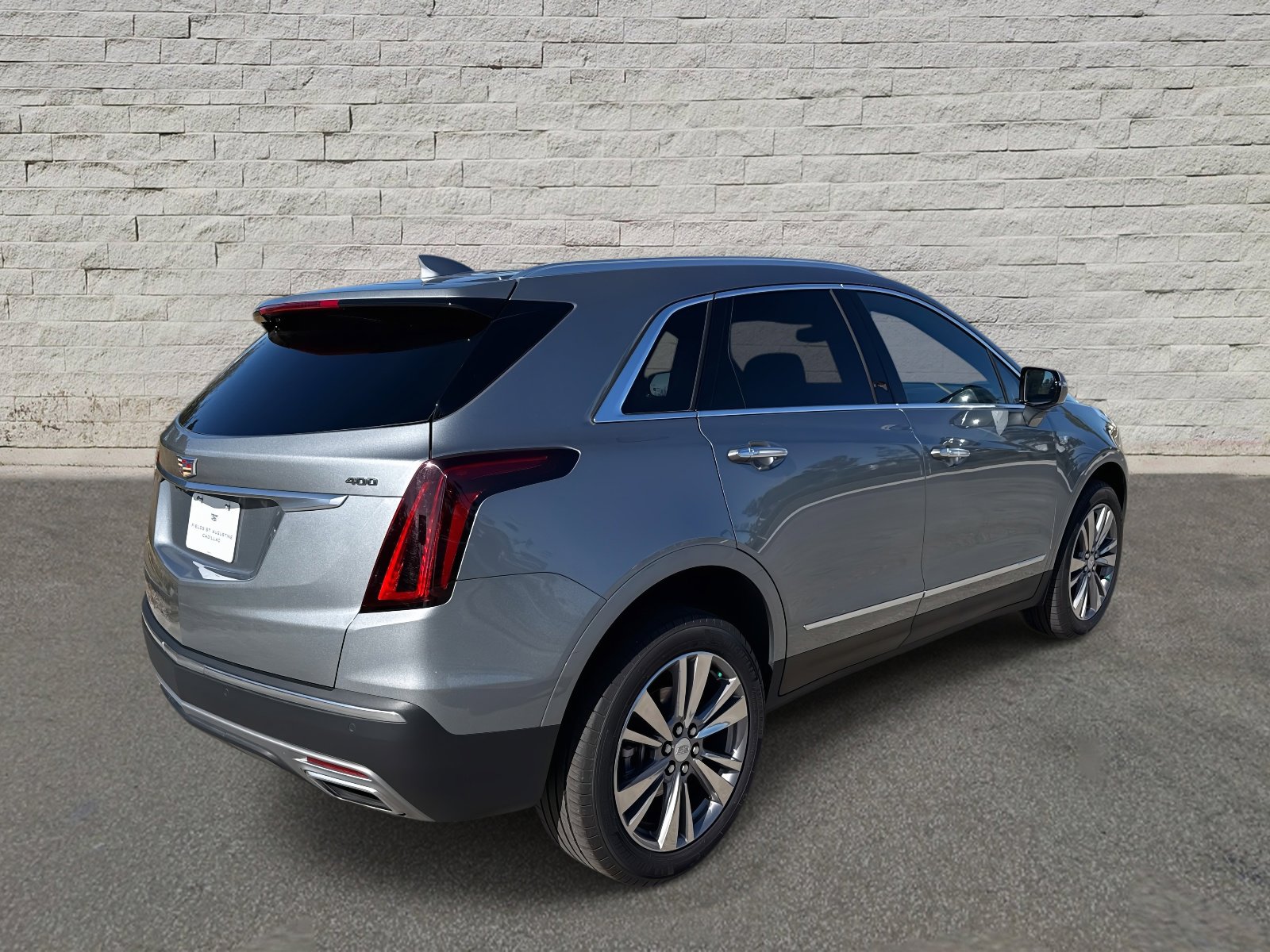 Certified 2025 Cadillac XT5 Premium Luxury image 5