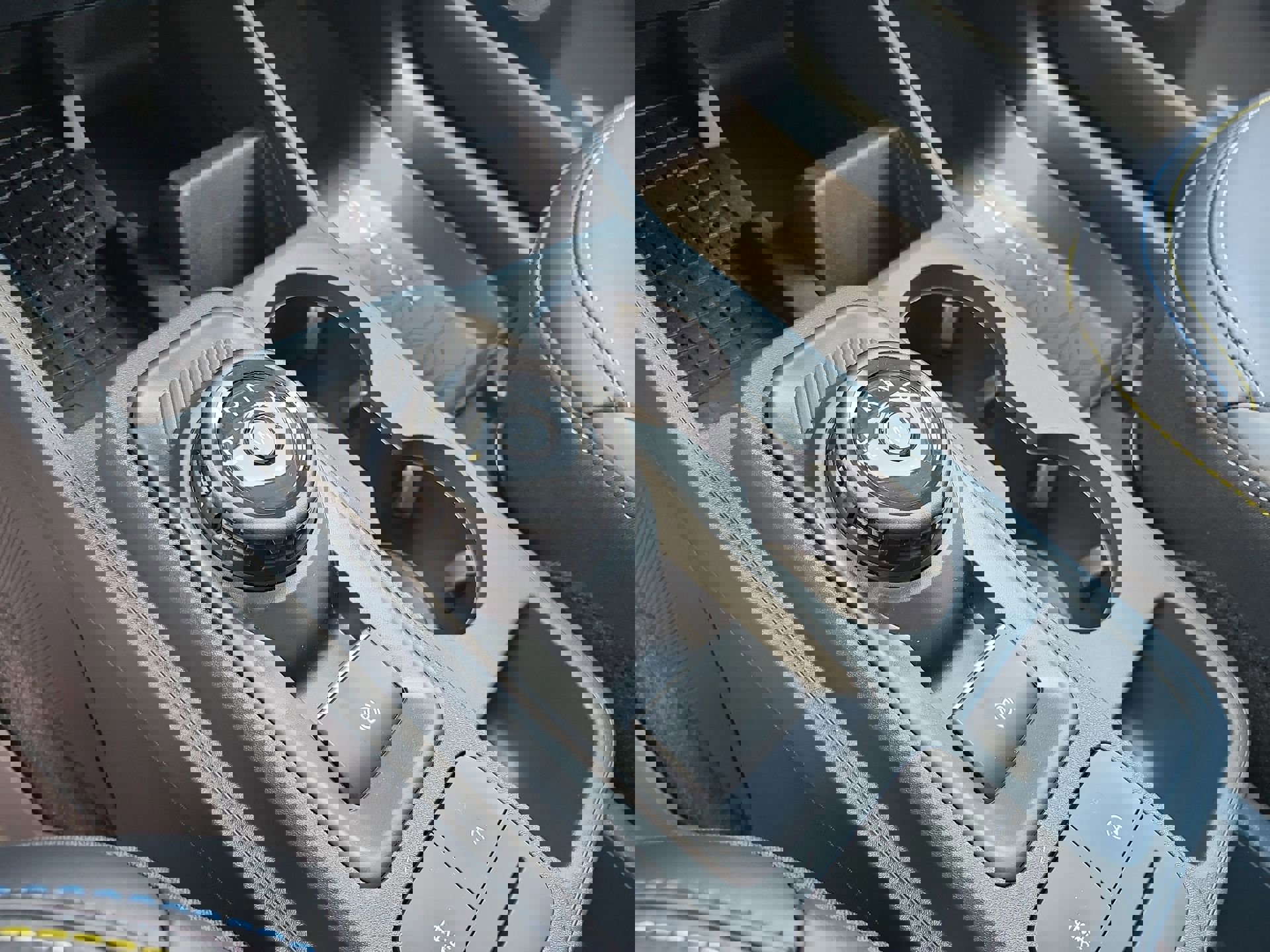 New 2025 Ford Maverick Lobo image 14