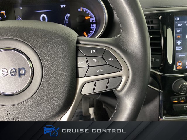 Used 2022 Jeep Grand Cherokee Limited AWD/4WD image 25