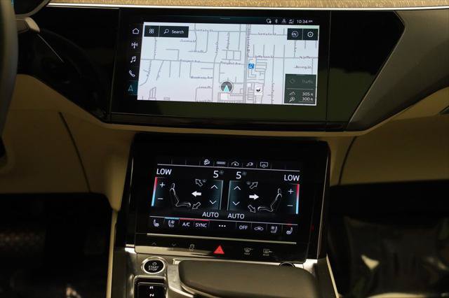 Certified 2024 Audi Q8 e-tron Premium Plus w/ Premium Plus Package AWD/4WD image 13