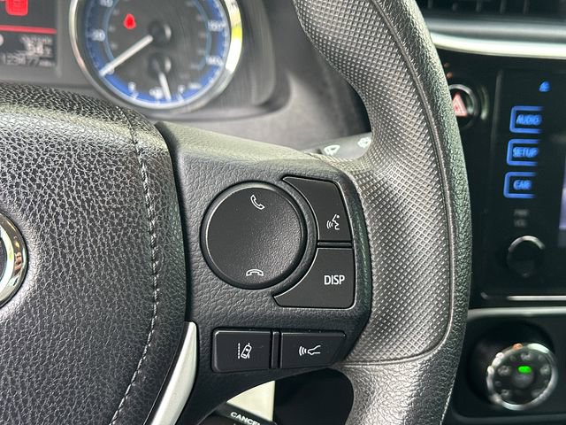 Used 2018 Toyota Corolla L FWD image 25