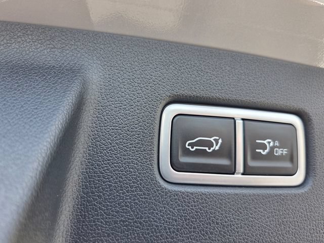 Used 2025 Kia Sorento SX Prestige AWD/4WD image 12